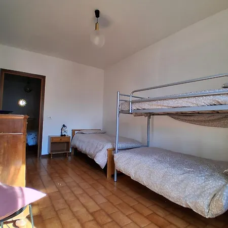 La Casa Del Nonno Franco بيت للعطل *